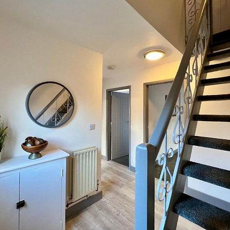 Curzon House One - Great For Contractors Or Family Holidays Клийторпс Екстериор снимка